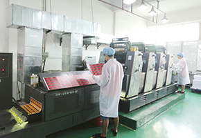 选取大量进口高端设备